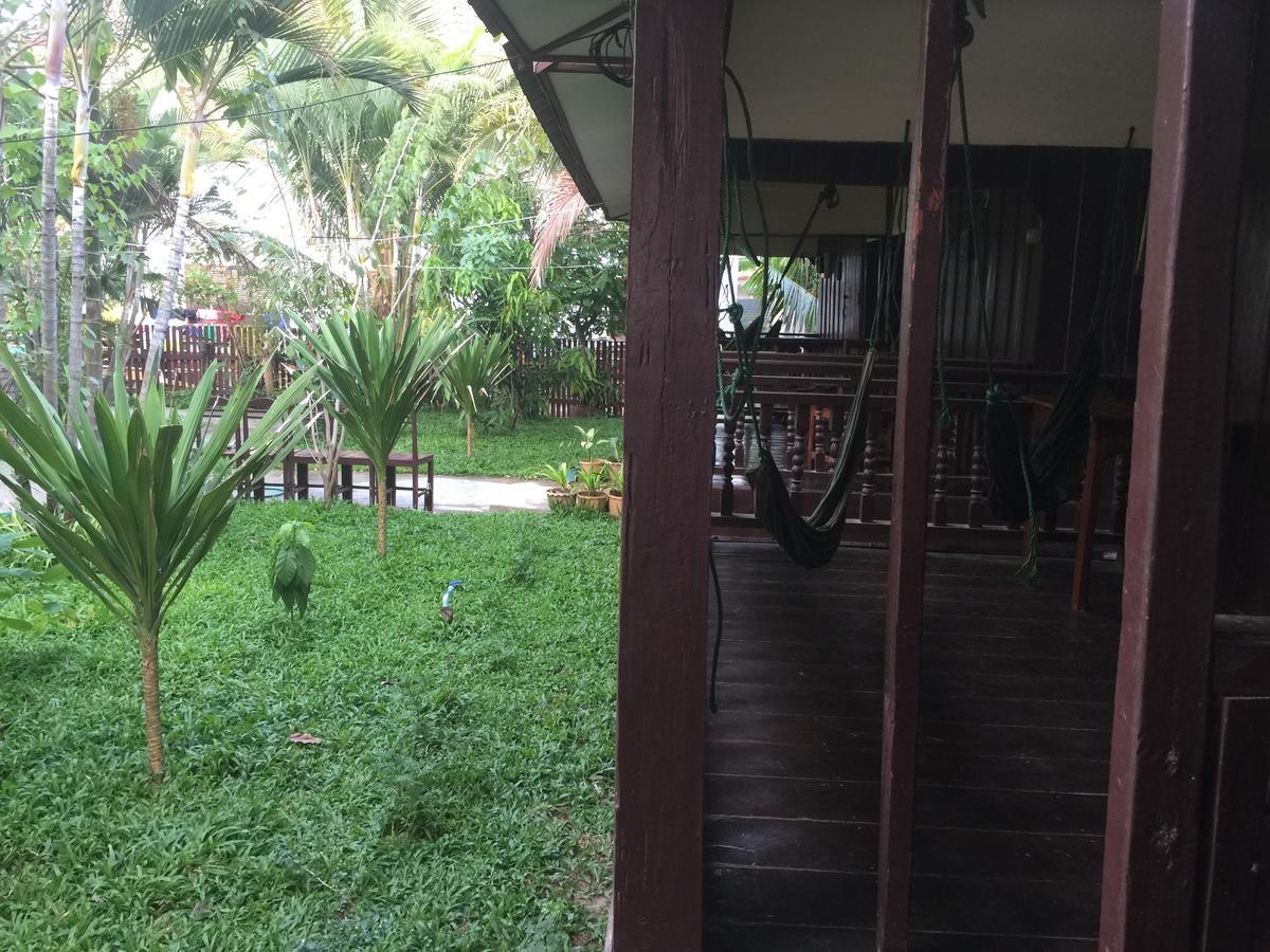Dalom Guesthouse Ban Dondét Exterior foto